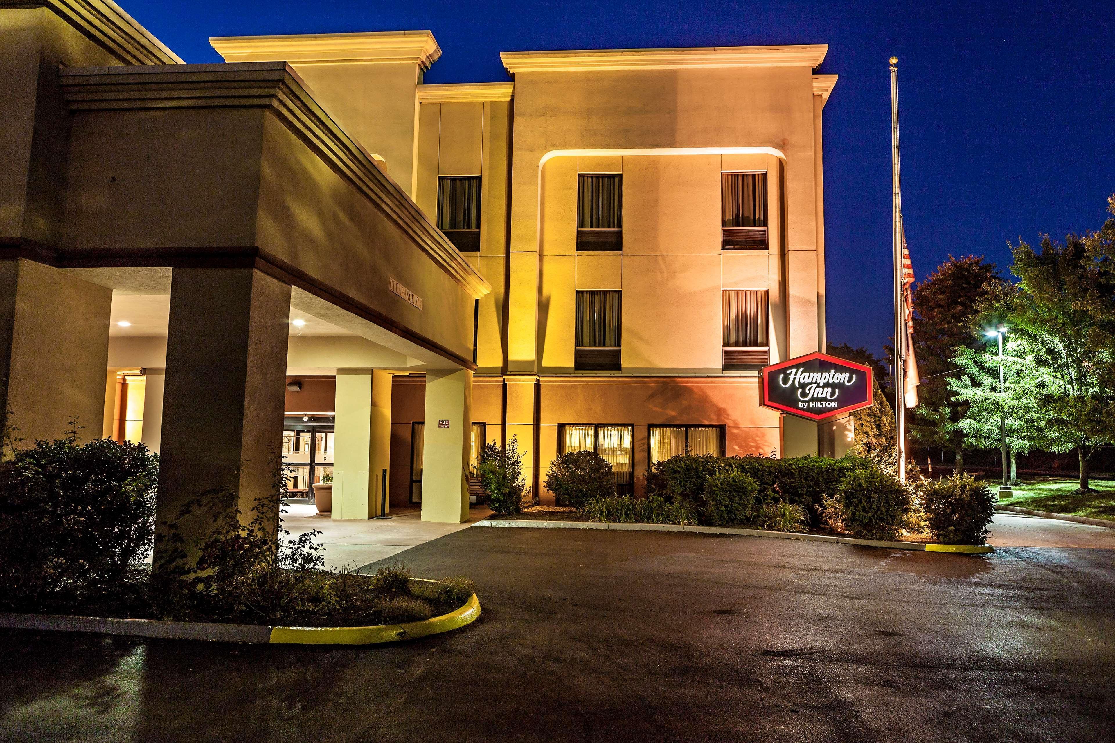 Hampton Inn Columbus I-70E/Hamilton Road Exterior foto