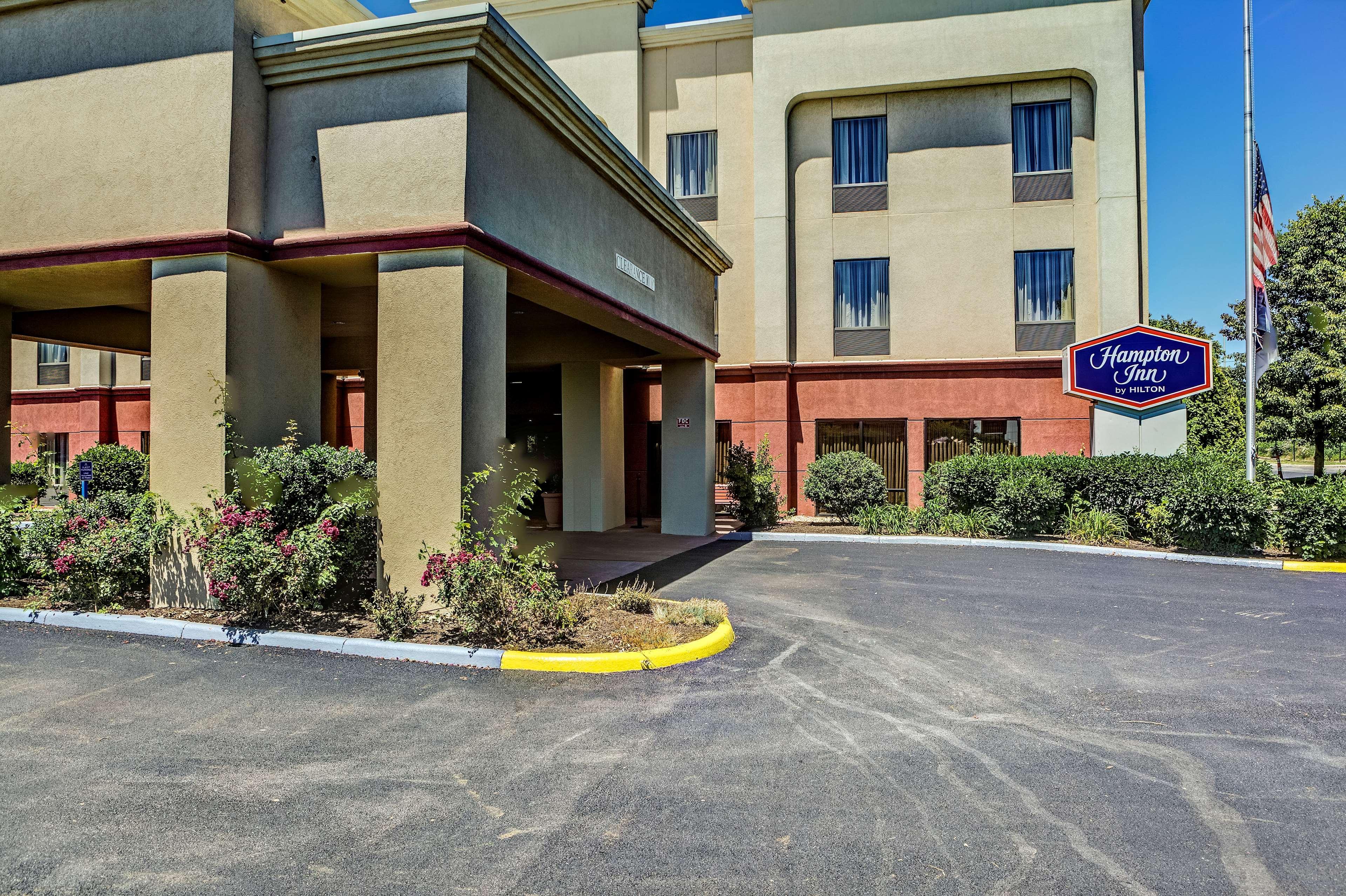 Hampton Inn Columbus I-70E/Hamilton Road Exterior foto